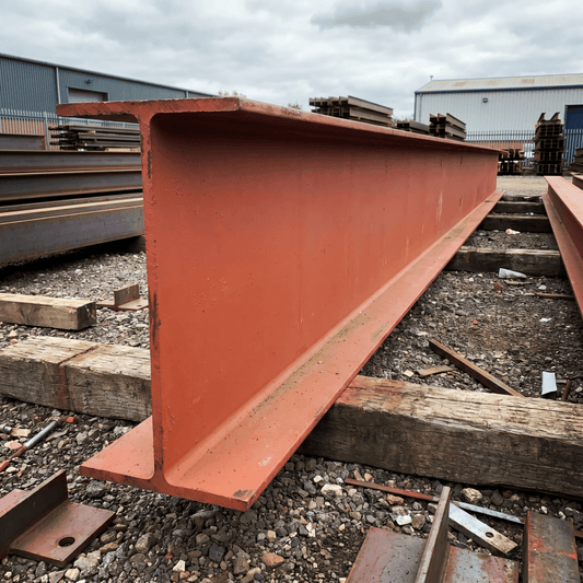 203 x 203 UC86 universal column end view showing 222.2mm section and 20.5mm flange