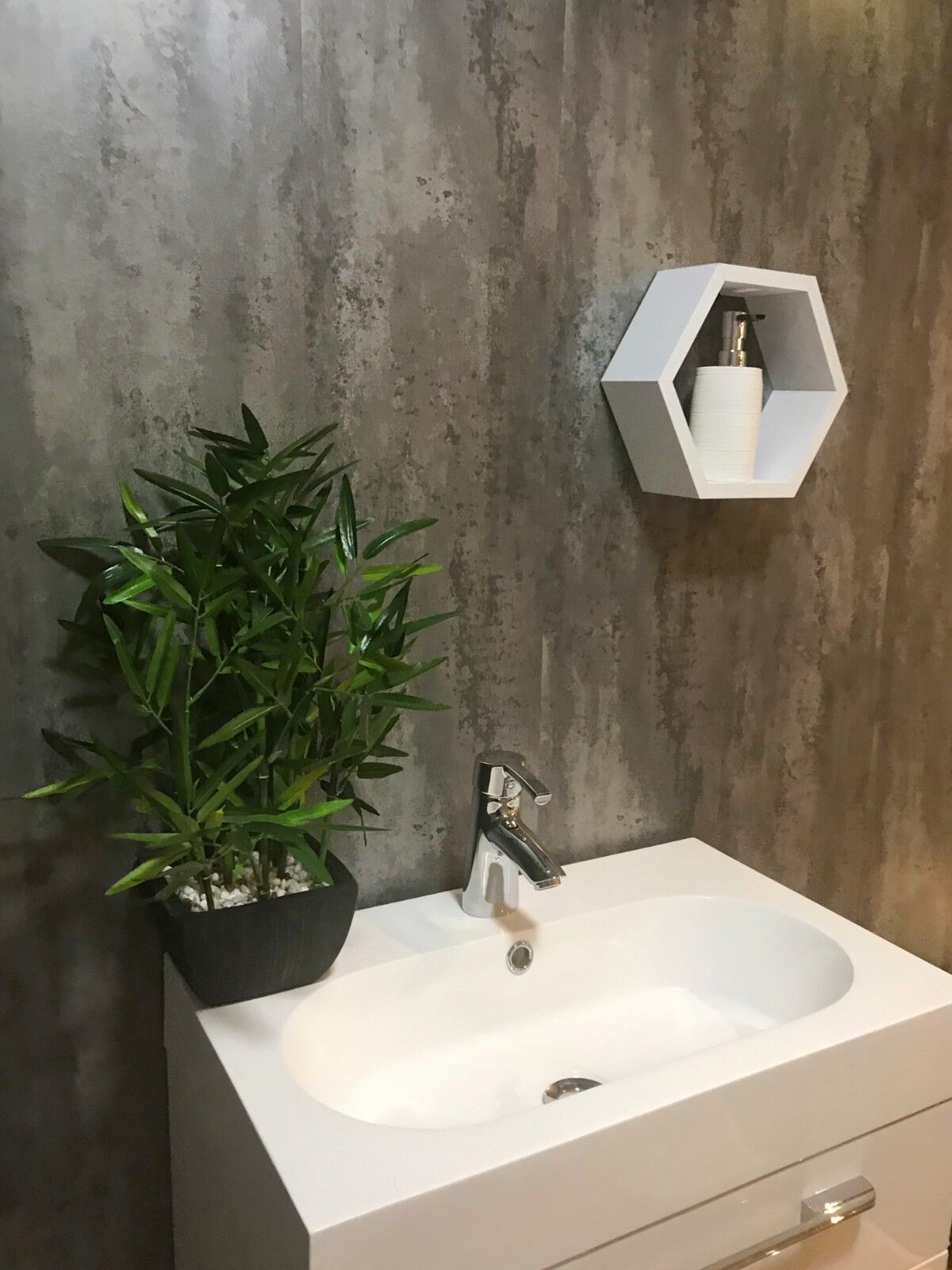 Pack of 10 Shower Panels
