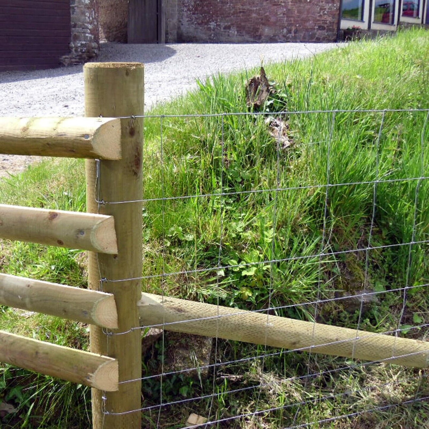 Heavy Duty Stock Fencing Roll – Galvanised Hinge‐Joint Wire Mesh