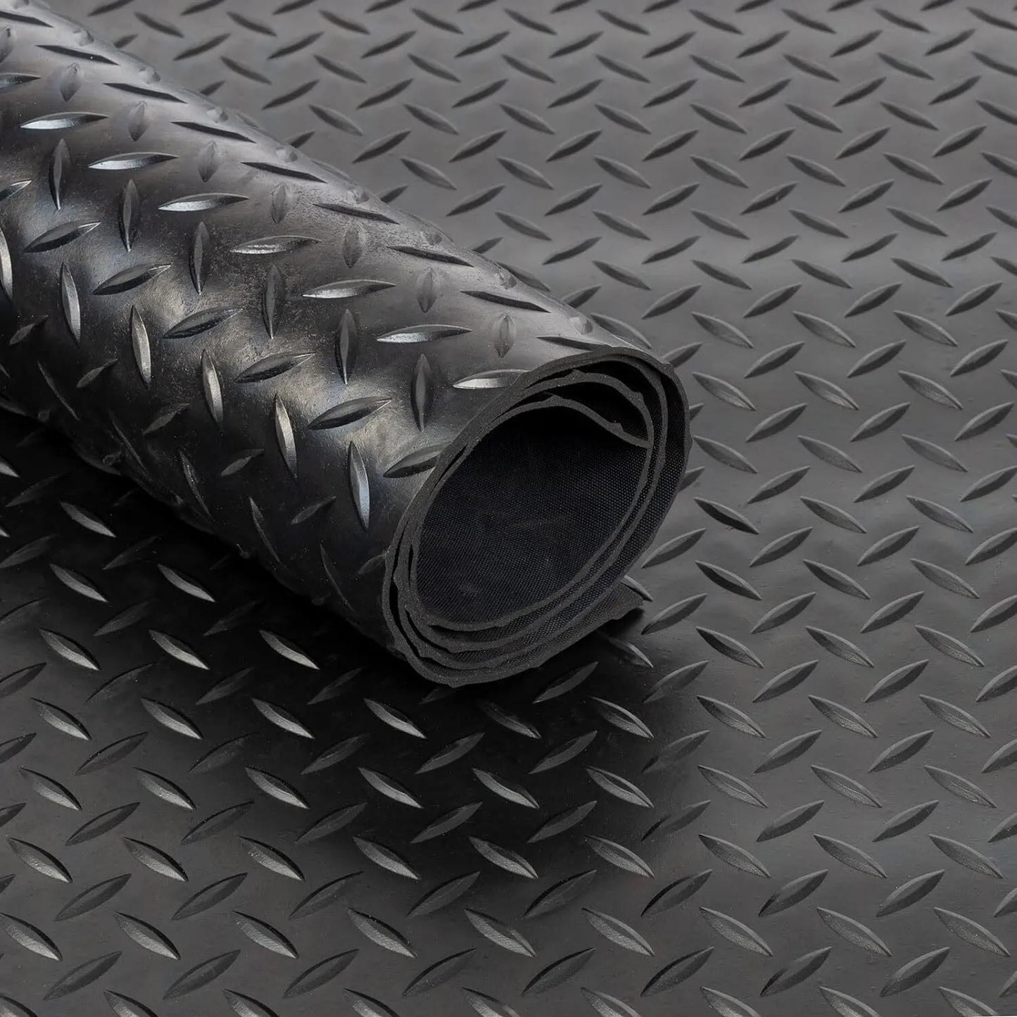 Private order.: Matt Rainbow - 2 x 11m x 1.5m Rubber Checker Flooring