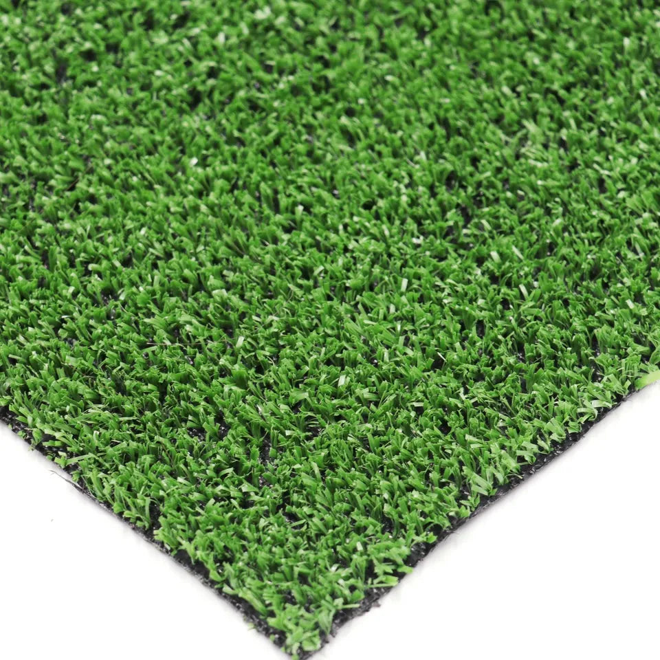 PRIVATE LISTING CAROL CHARLES ** - 2m x 3m 7mm Artificial grass plus 2m x 3m weed membrane