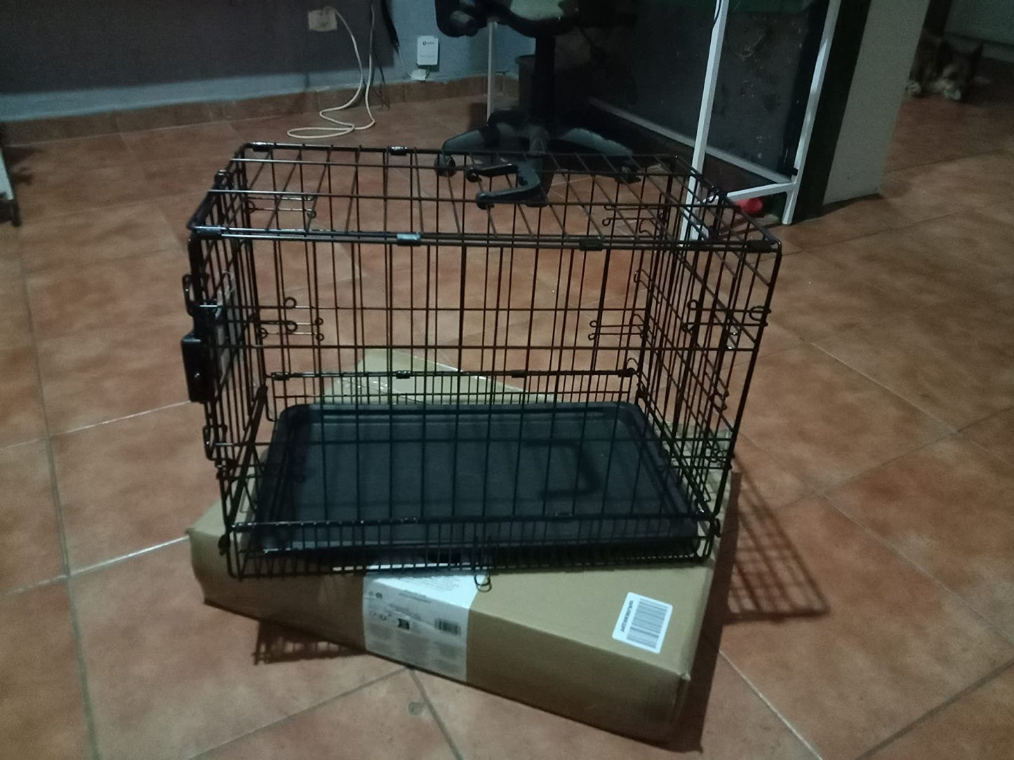 Heavy Duty Dog Cage - with free eBook
