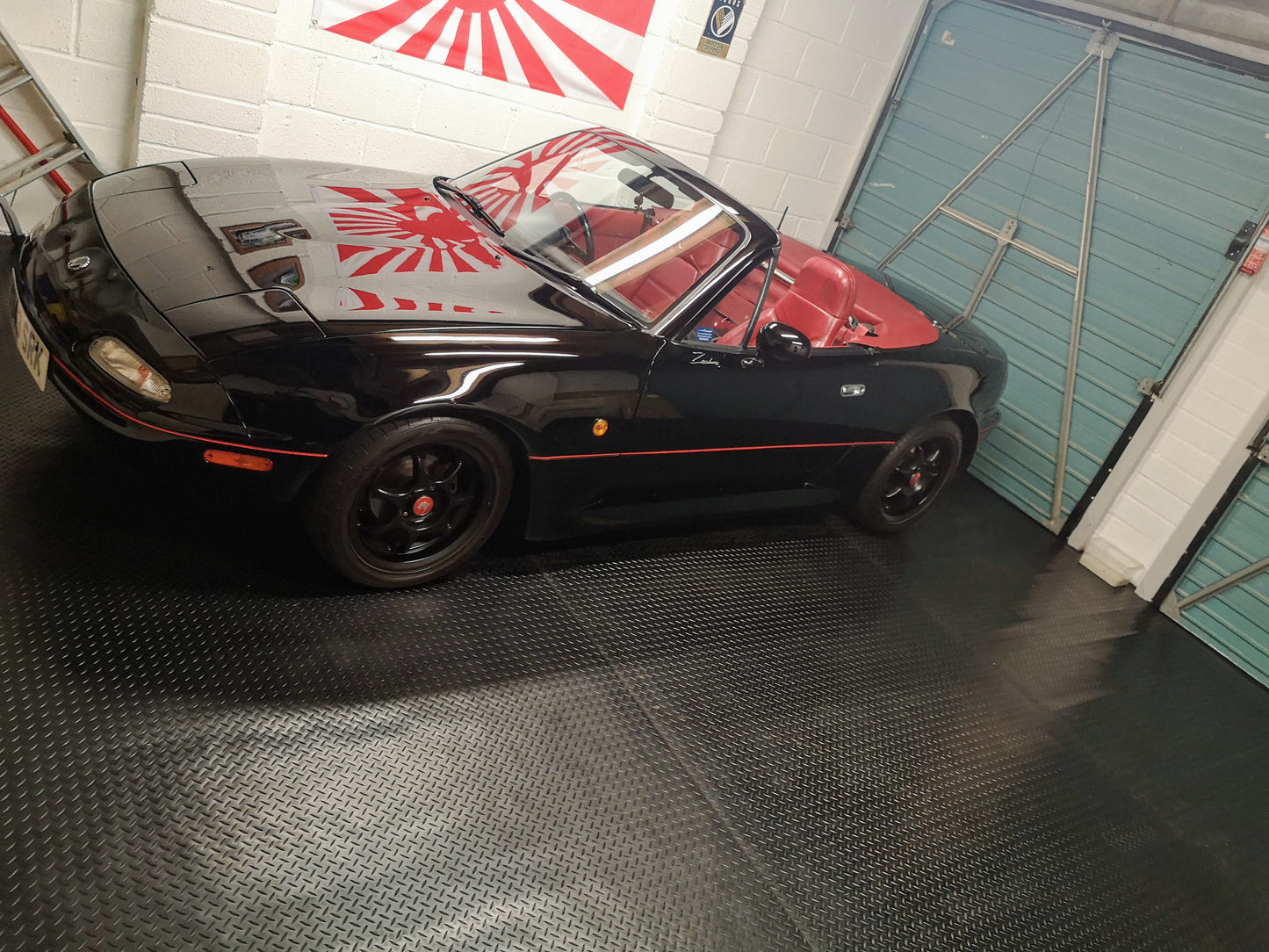 Heavy Duty Garage Rubber Flooring 1.5m wide