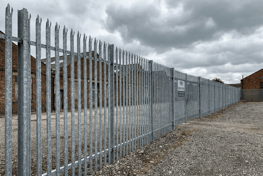 What Is Palisade Fencing? Cost, Heights & Installation (UK Guide) - Rackerman
