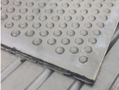 Equestrian rubber stable mat 6ft x 4ft - heavy duty horse stable matting - view 2