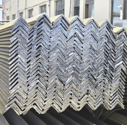 Galvanised Steel Angles – 6 m Lengths