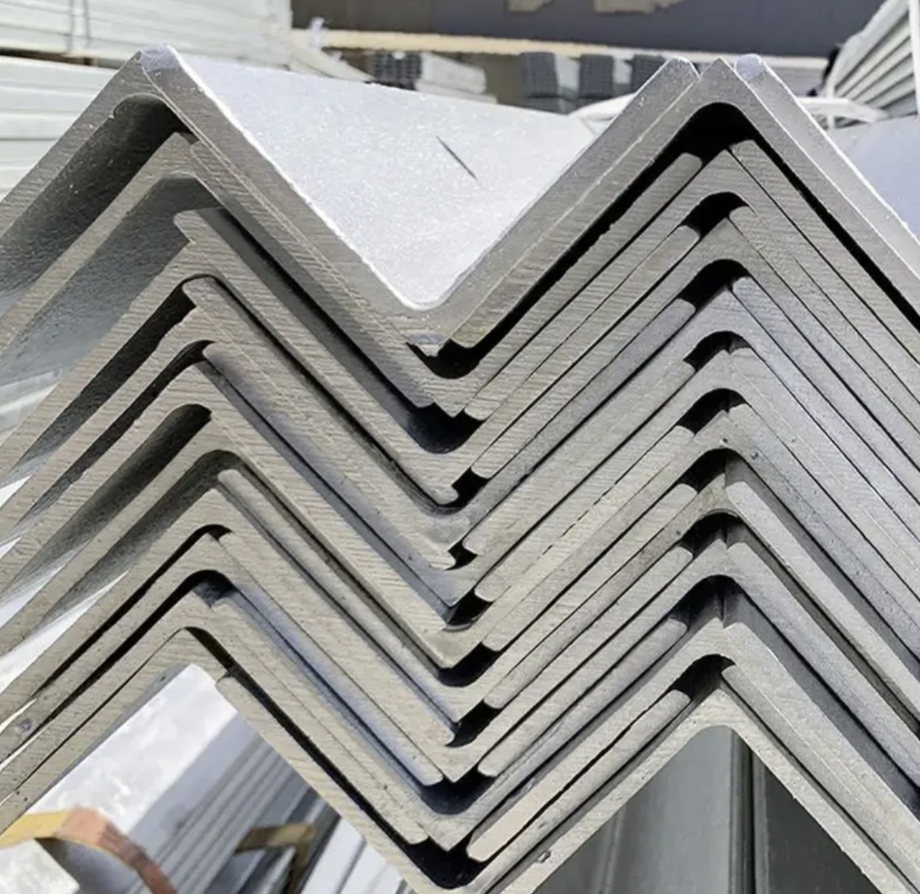 Galvanised Steel Angles - 6m Lengths