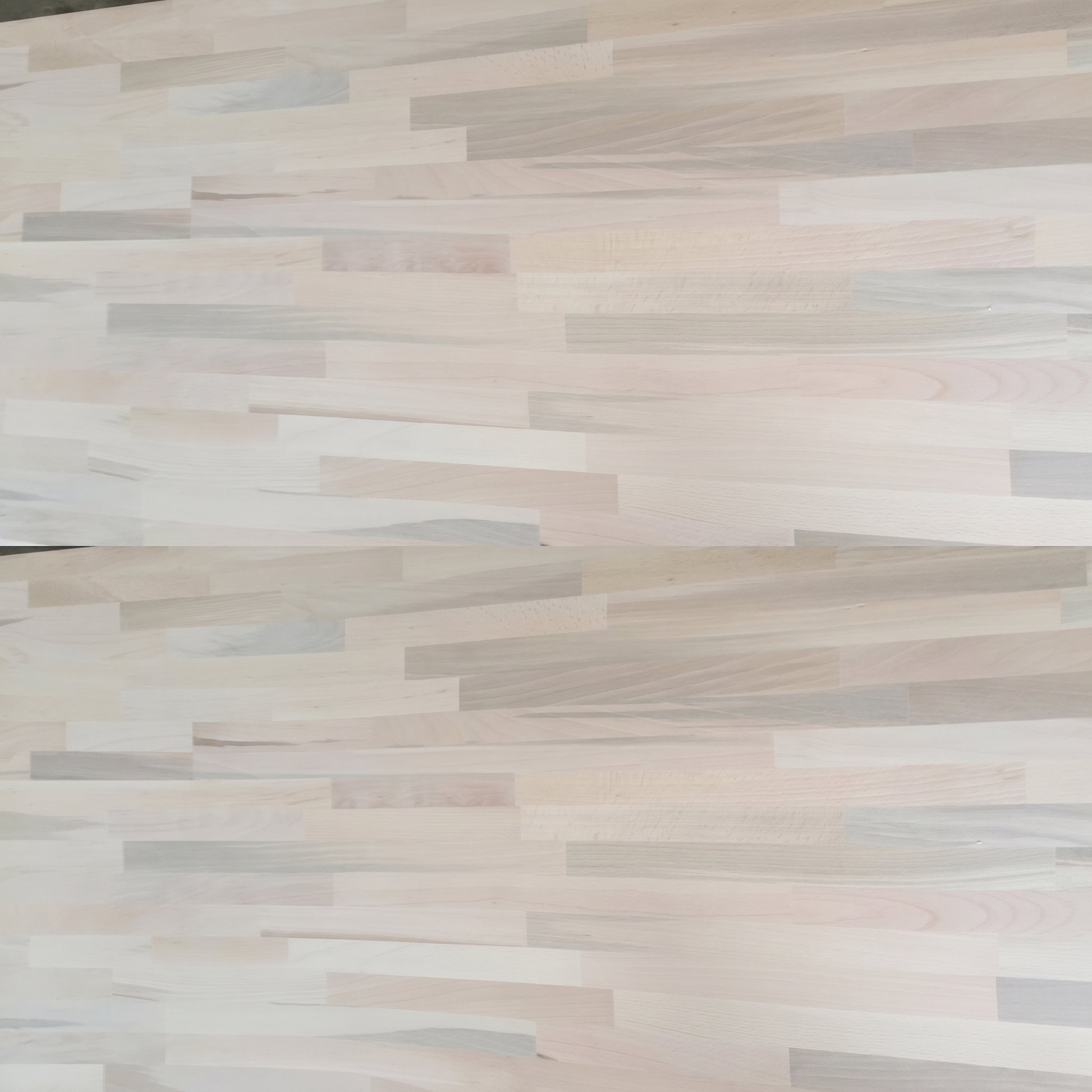 Natural solid beech worktop wood grain detail